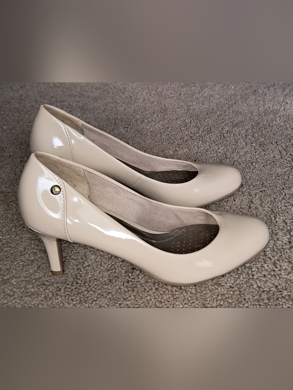 LifeStride Lively Faux Patent Leather 3" Pump Beige Comfort Flex Sole Size 7